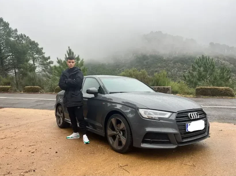 Coche importado Carlos